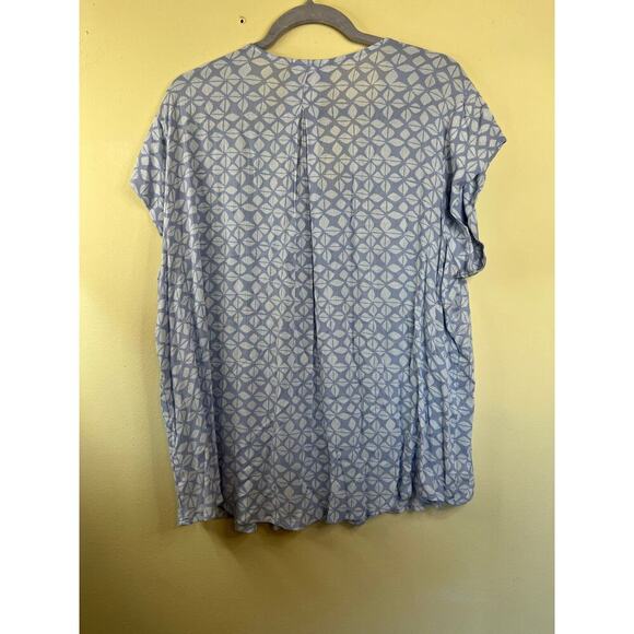 Liz Claiborne Purple and White Short Sleeved Blouse Size XXL - Picture 4 of 4
